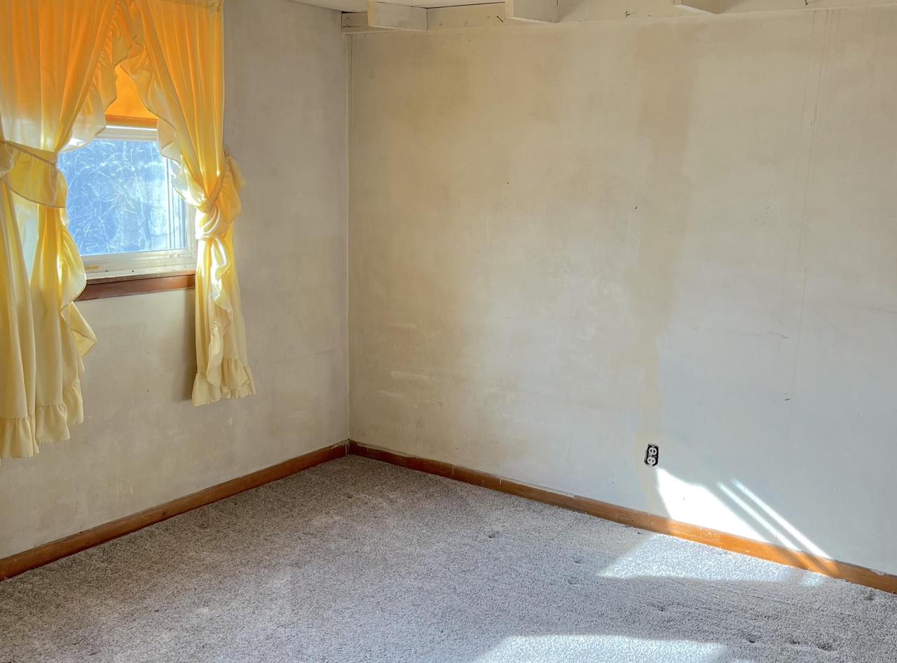 1030 Oak AVENUE SOUTH South