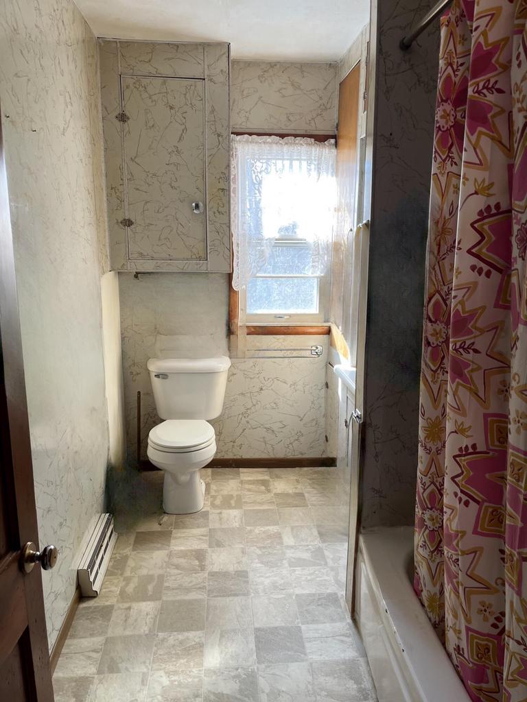 1030 Oak AVENUE SOUTH South