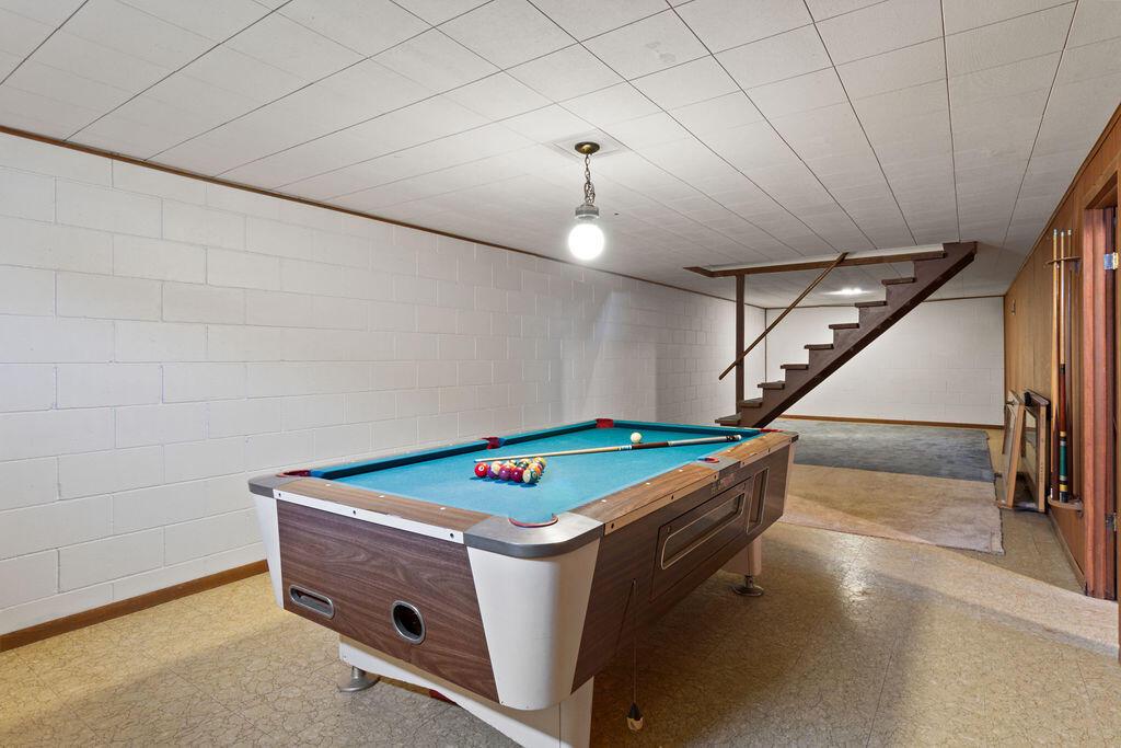 W6877 Cloverdale ROAD