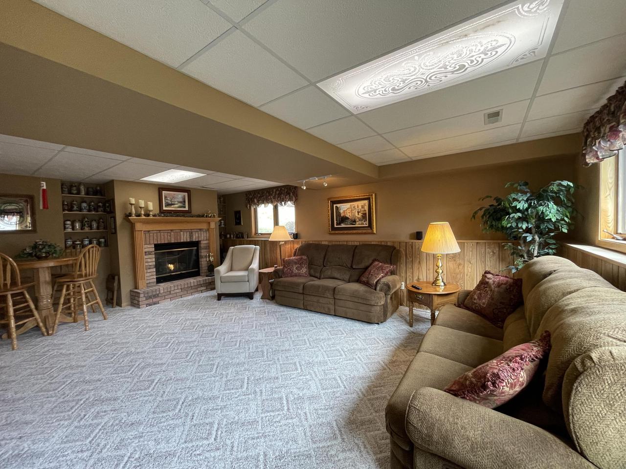 409 August Hills DRIVE