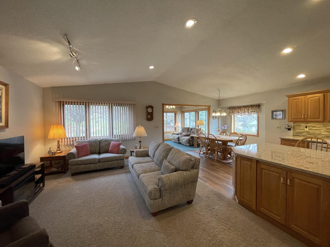 409 August Hills DRIVE