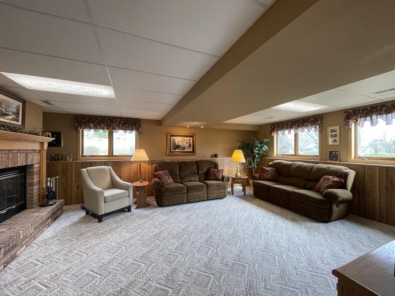 409 August Hills DRIVE