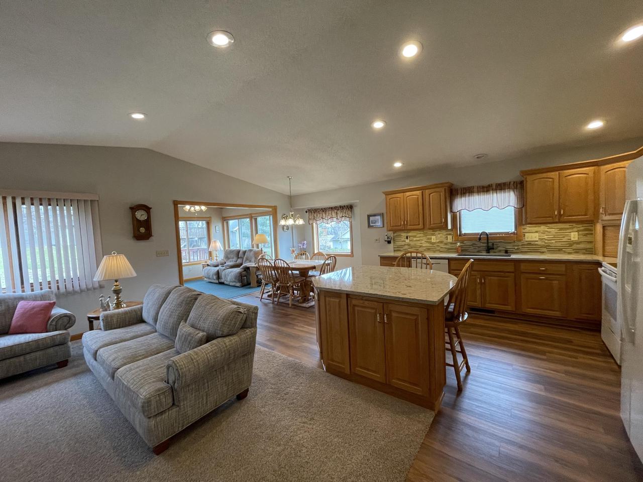 409 August Hills DRIVE