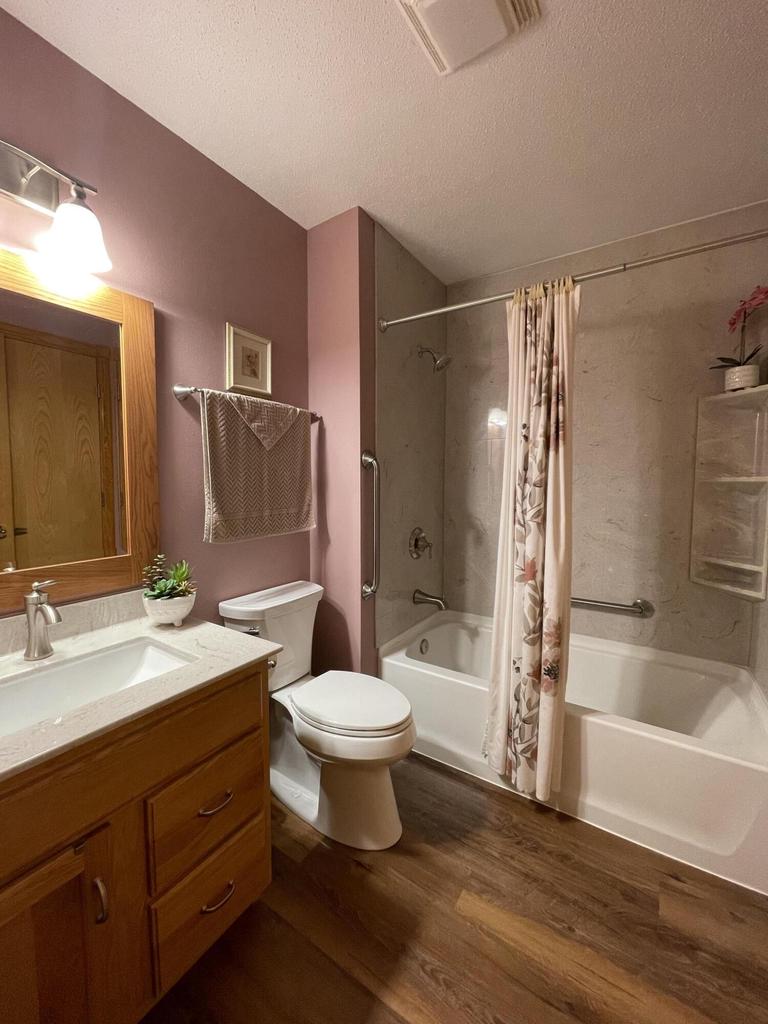 409 August Hills DRIVE