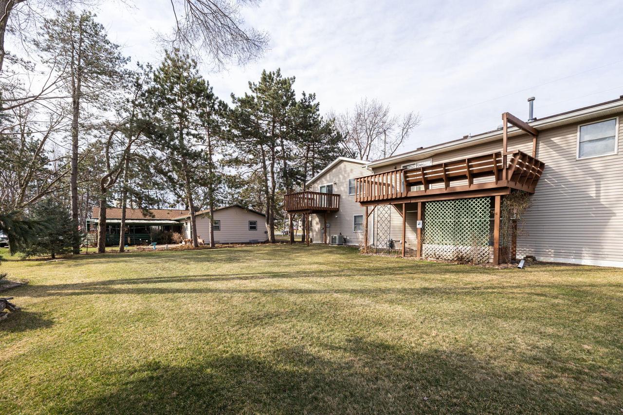 1022 East AVENUE NORTH North 1024