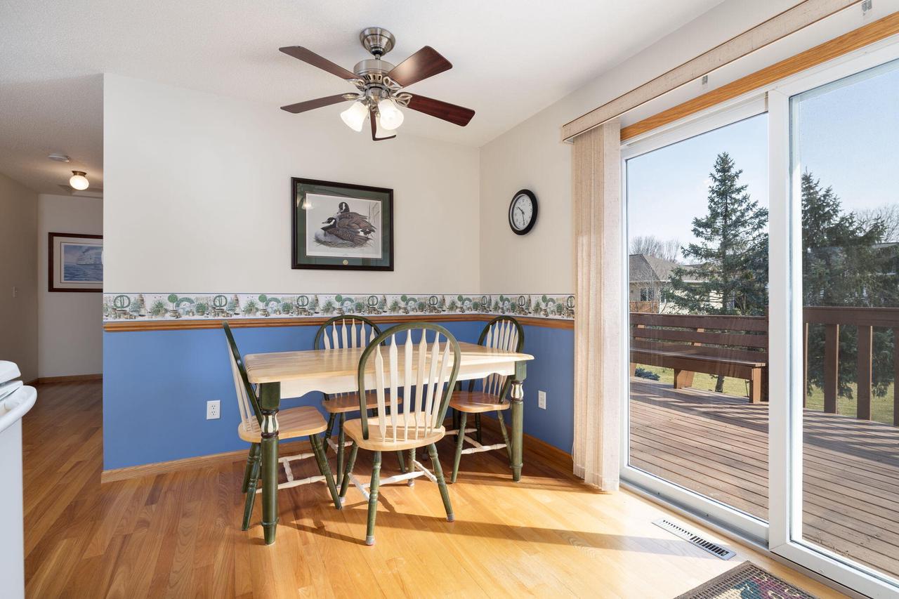 1022 East AVENUE NORTH North 1024