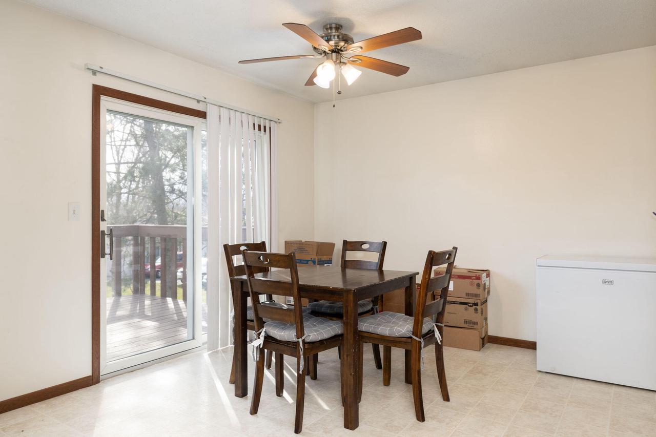 1022 East AVENUE NORTH North 1024