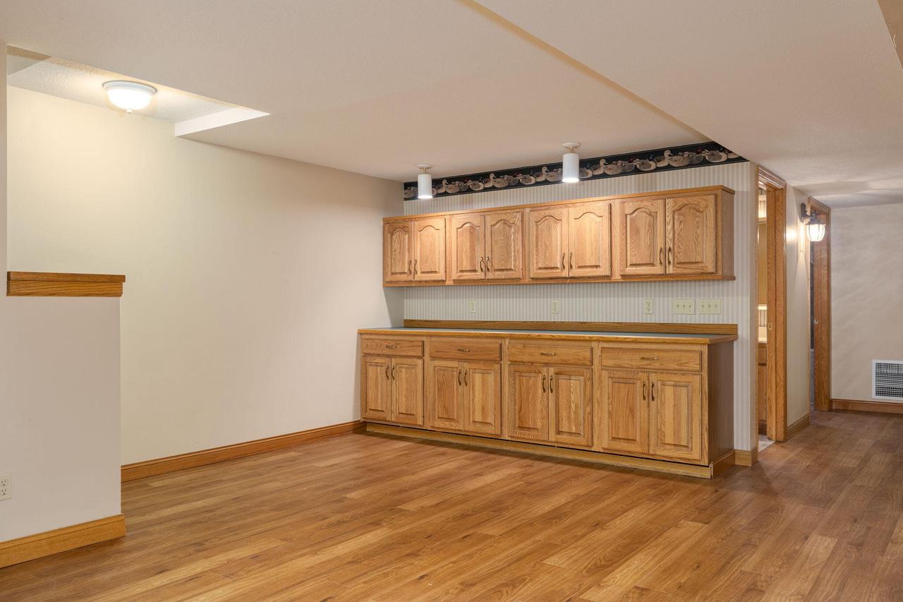 N3546 Chipmunk COURT