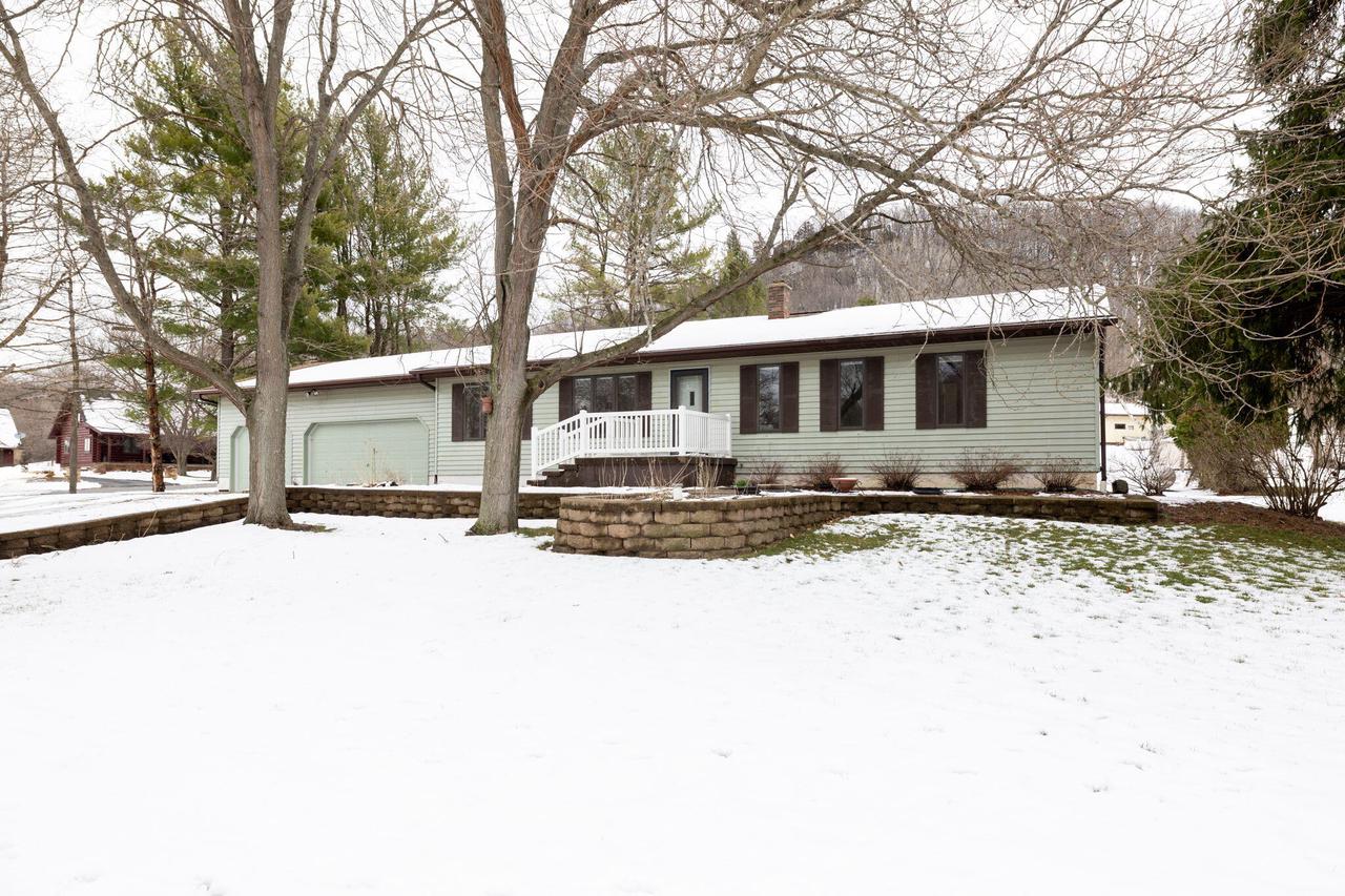 N3546 Chipmunk COURT