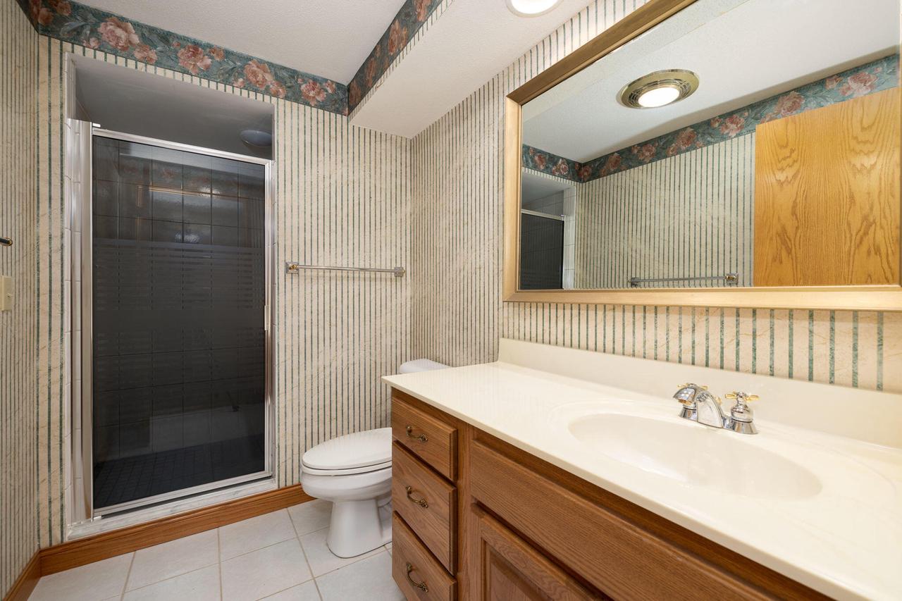 N3546 Chipmunk COURT