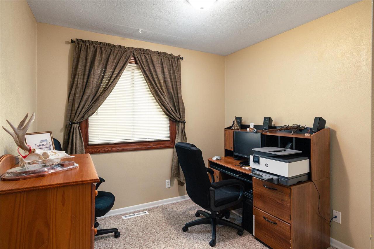 408 4th STREET NORTH North