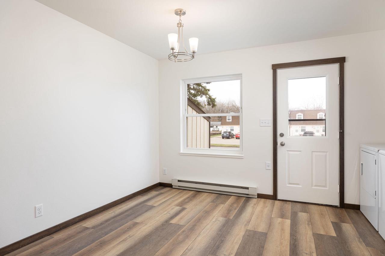 916 12th AVENUE SOUTH South