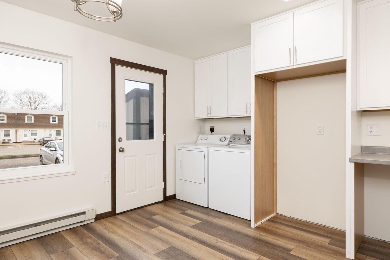 916 12th AVENUE SOUTH South