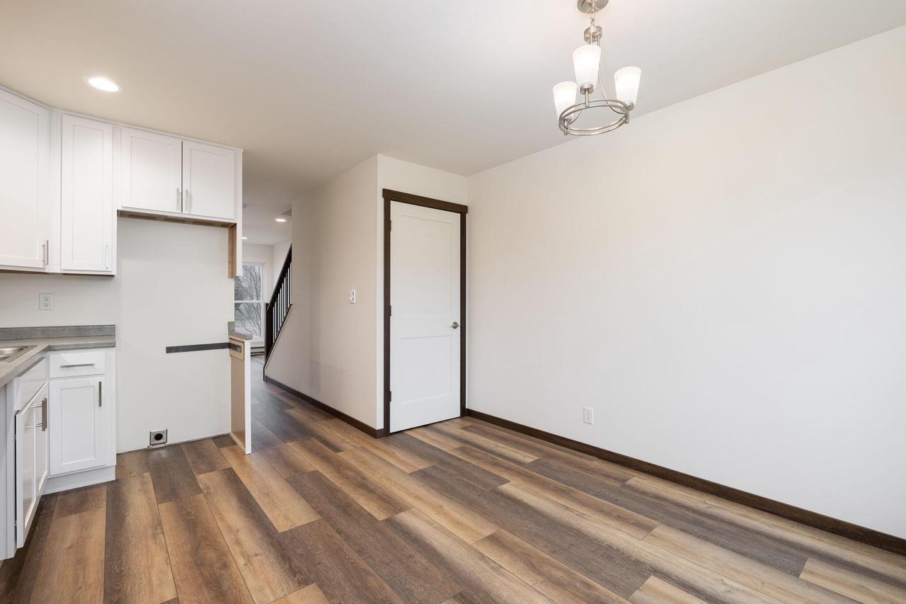 916 12th AVENUE SOUTH South