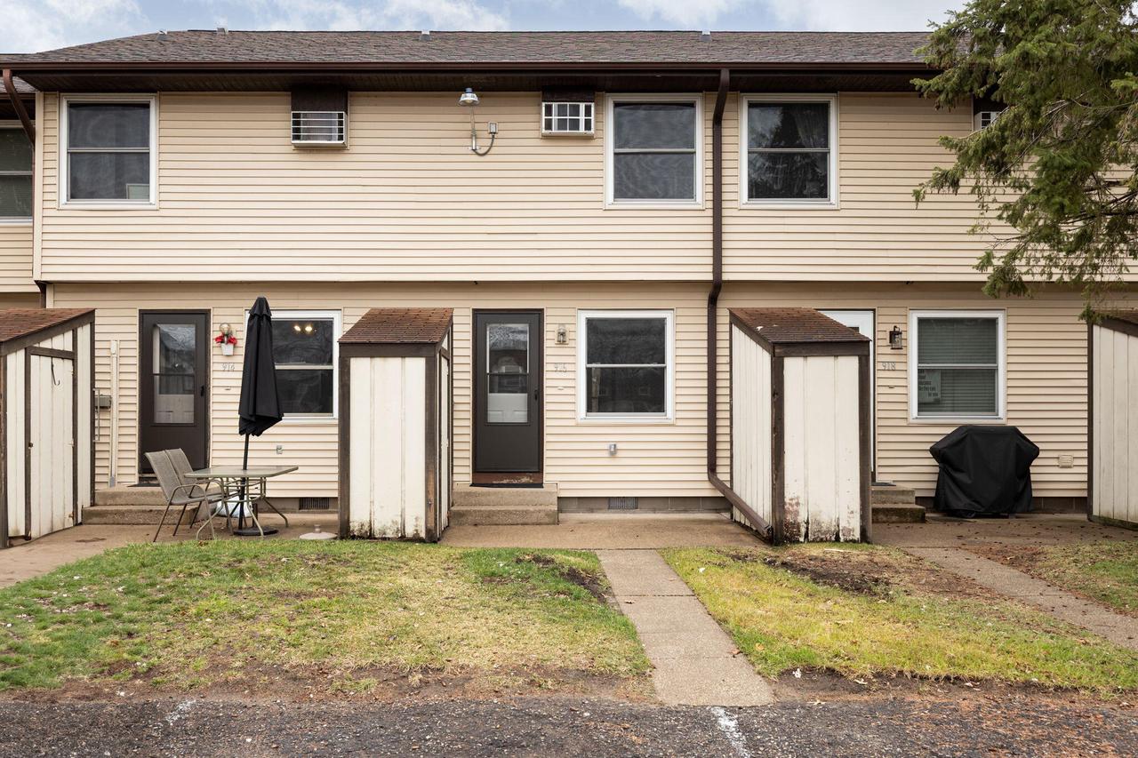 916 12th AVENUE SOUTH South