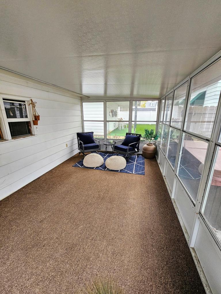 2120 15th PLACE SOUTH South