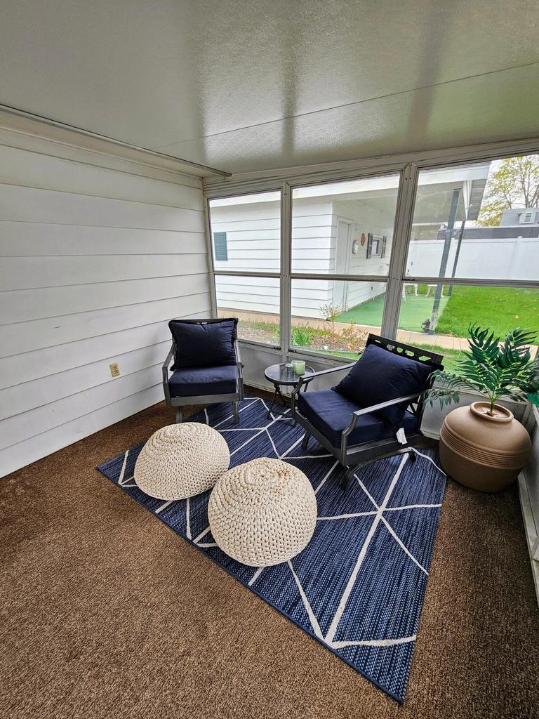 2120 15th PLACE SOUTH South