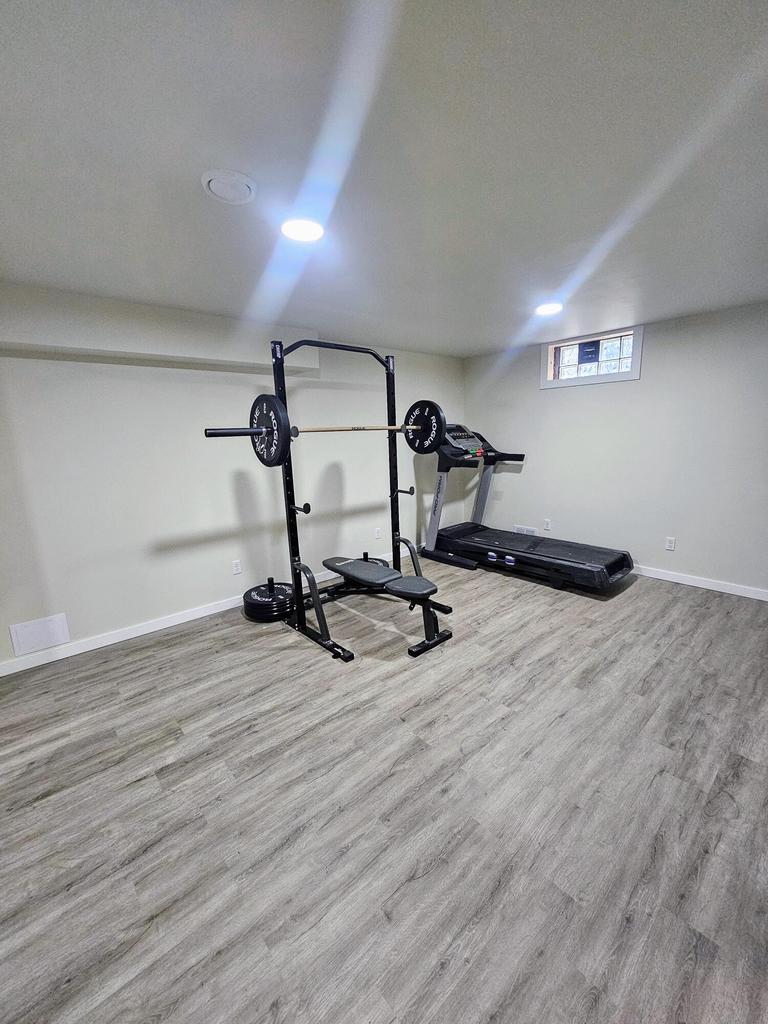 2120 15th PLACE SOUTH South