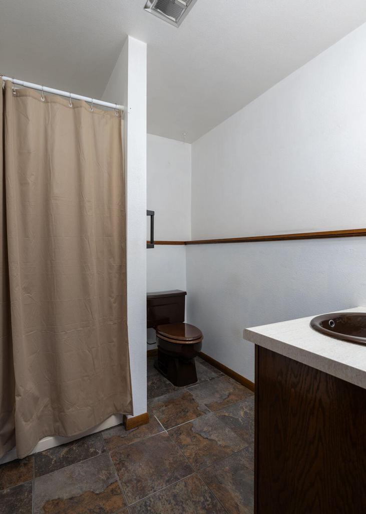 N1110 Bloomer Mill ROAD