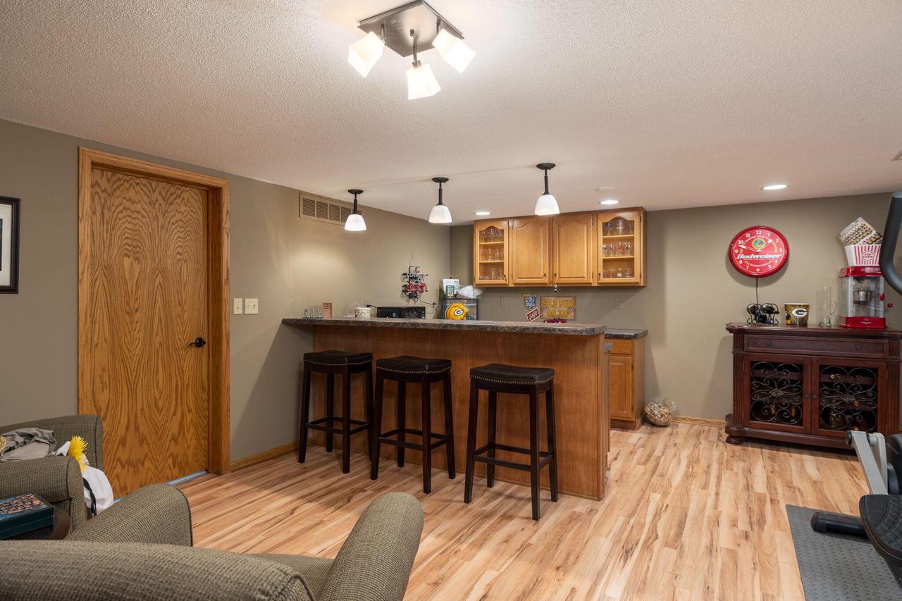 N5601 Cheyenne DRIVE