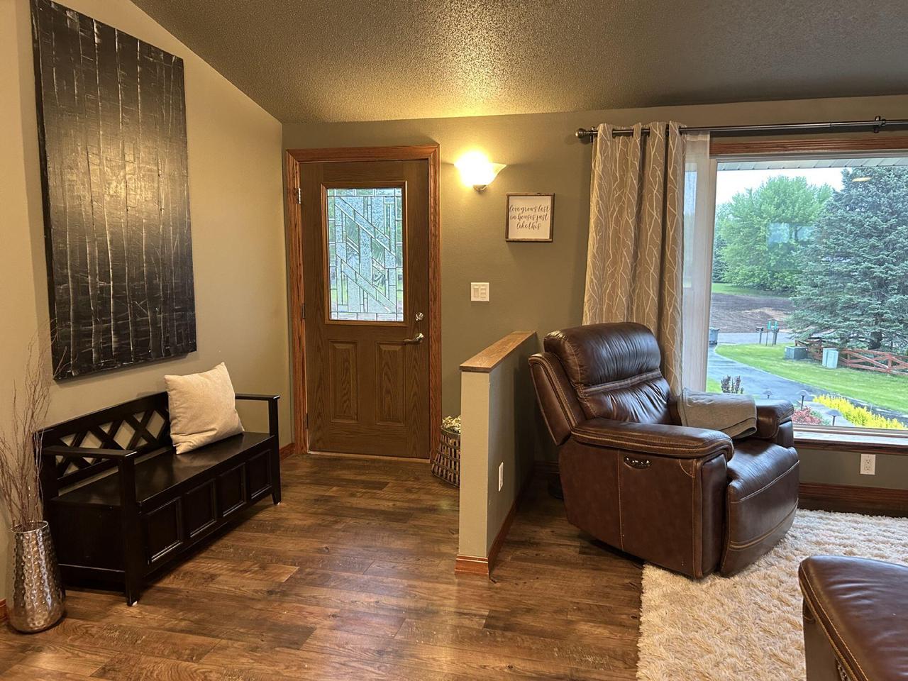 w7571 St Croix AVENUE