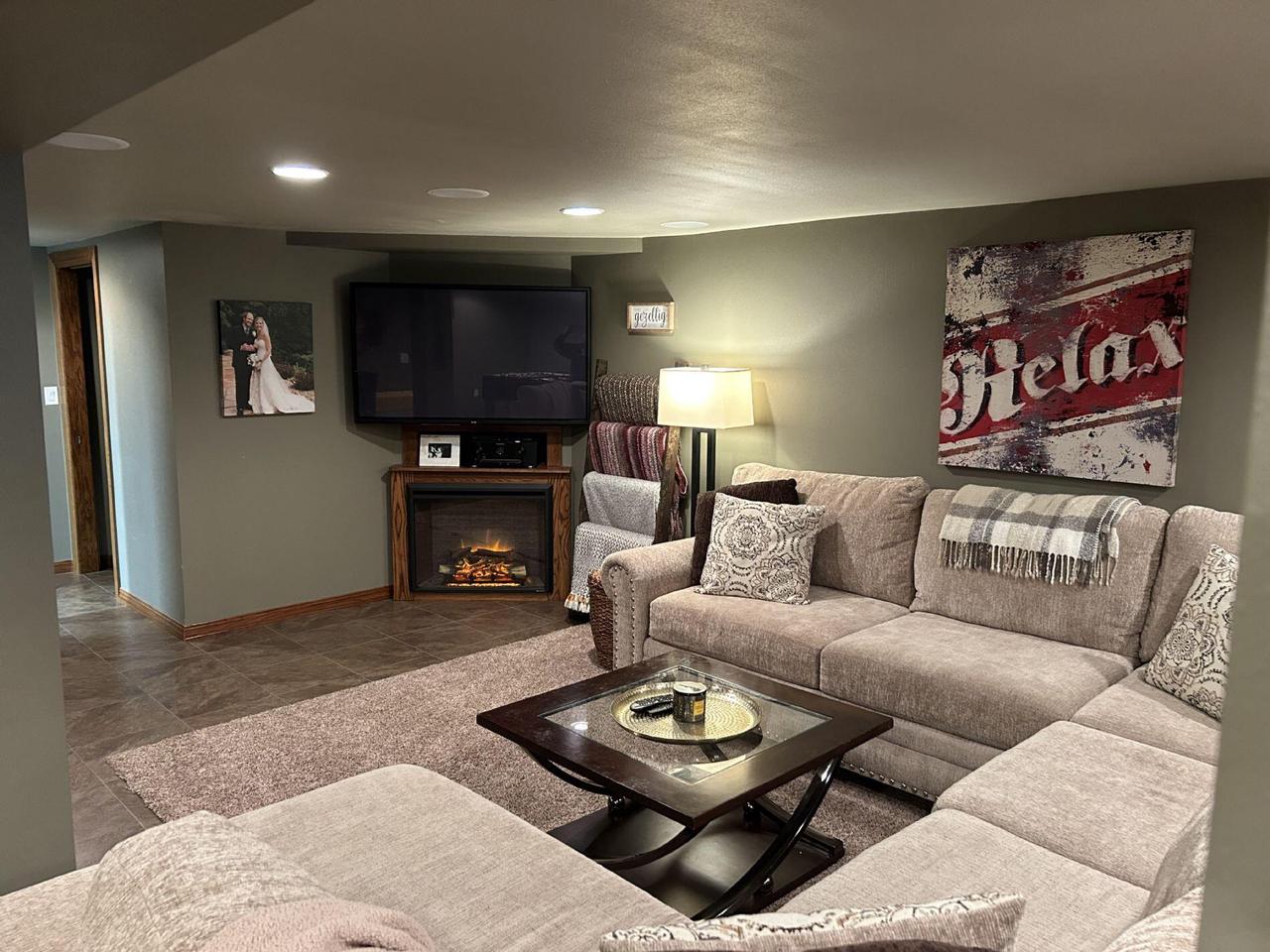 w7571 St Croix AVENUE