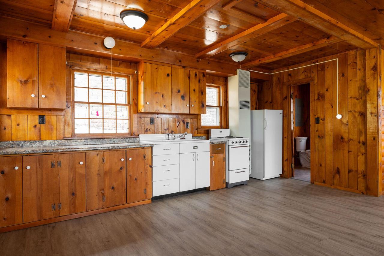 W7561 County Road ZB