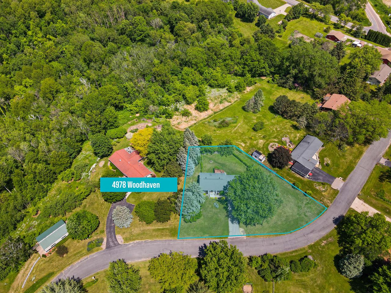 W4978 Woodhaven DRIVE