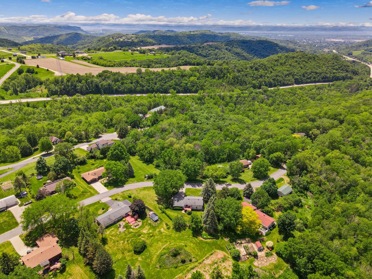 W4978 Woodhaven DRIVE