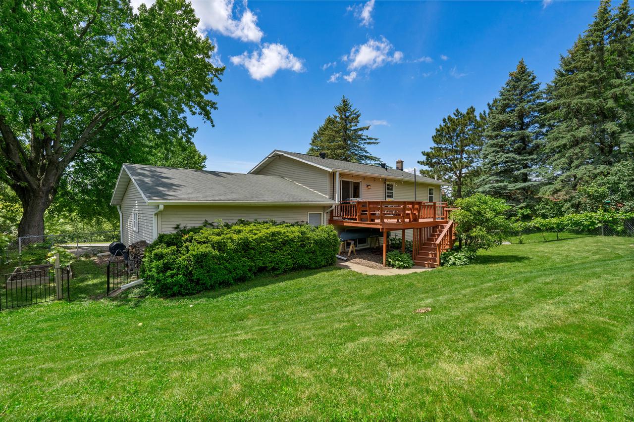 W4978 Woodhaven DRIVE