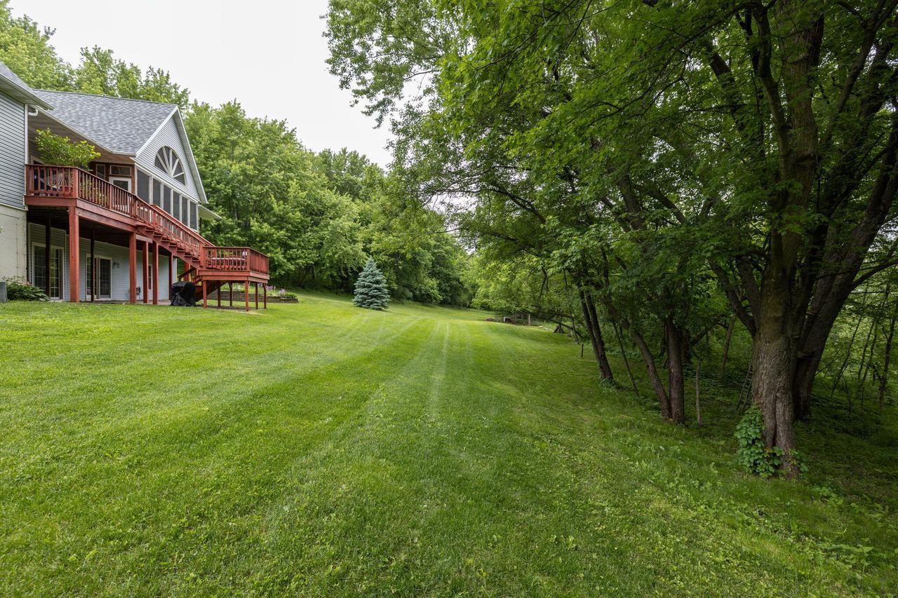 21340 Wolfe Run LANE