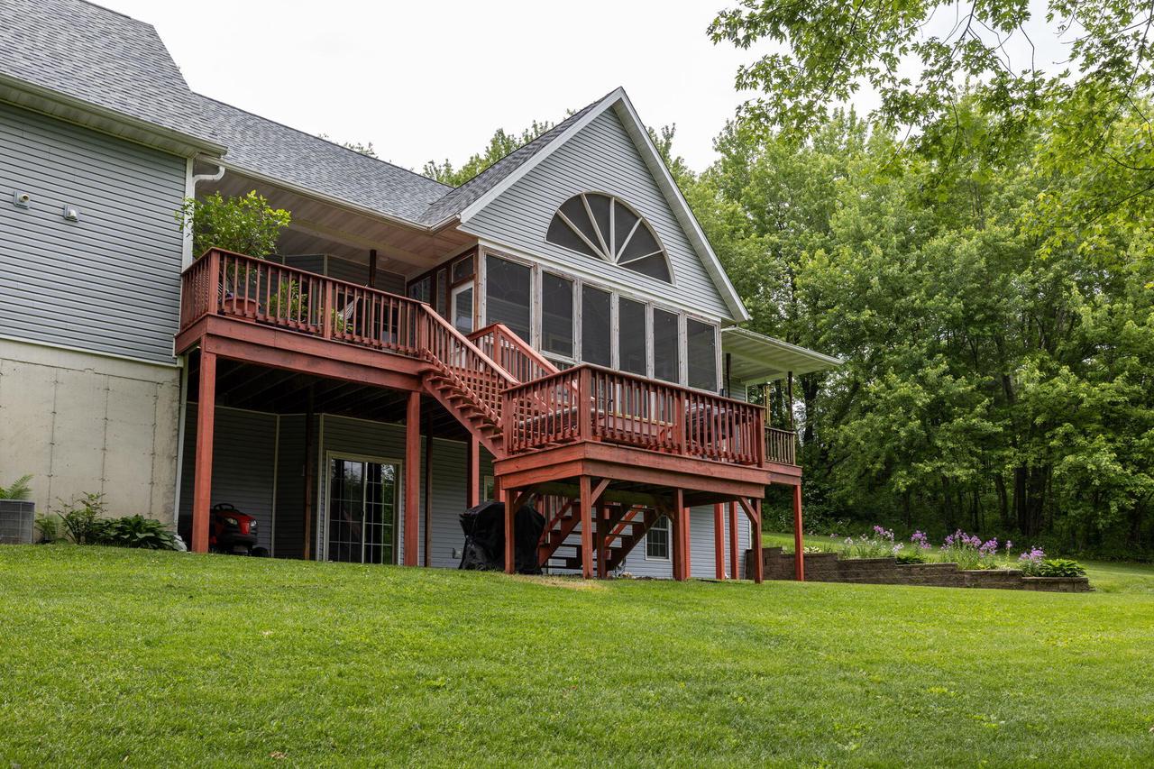 21340 Wolfe Run LANE