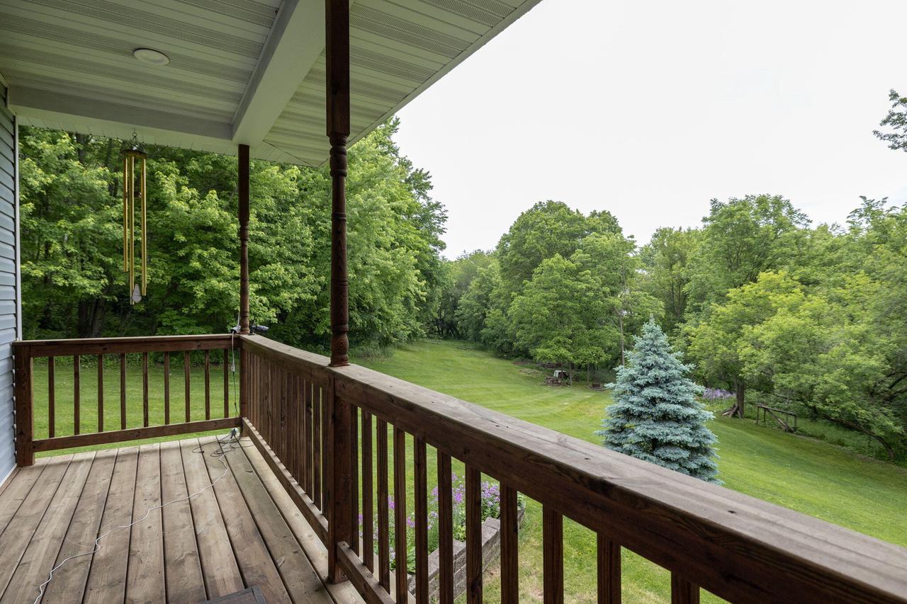 21340 Wolfe Run LANE