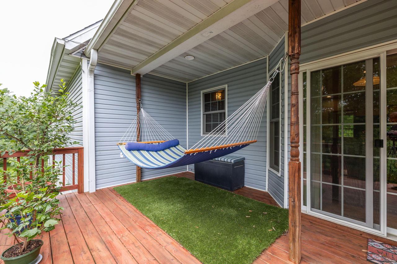 21340 Wolfe Run LANE