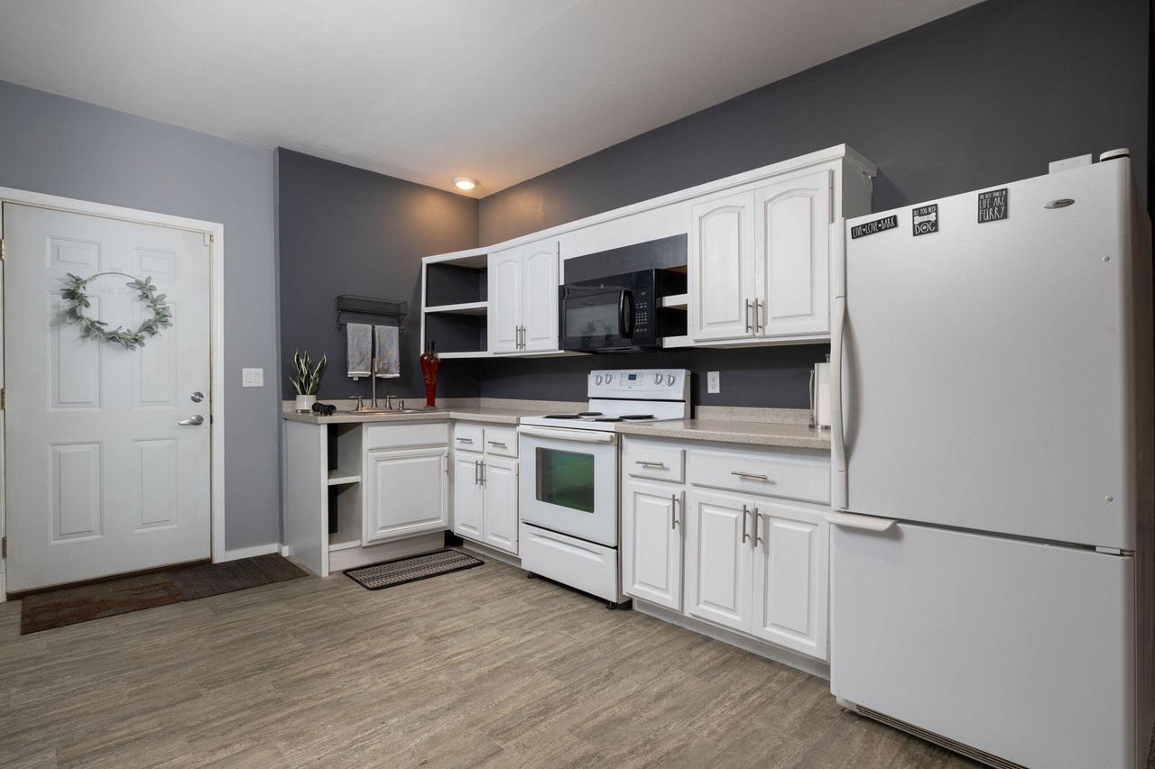 21340 Wolfe Run LANE