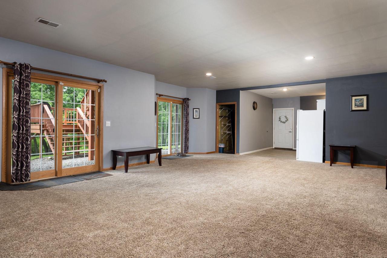 21340 Wolfe Run LANE