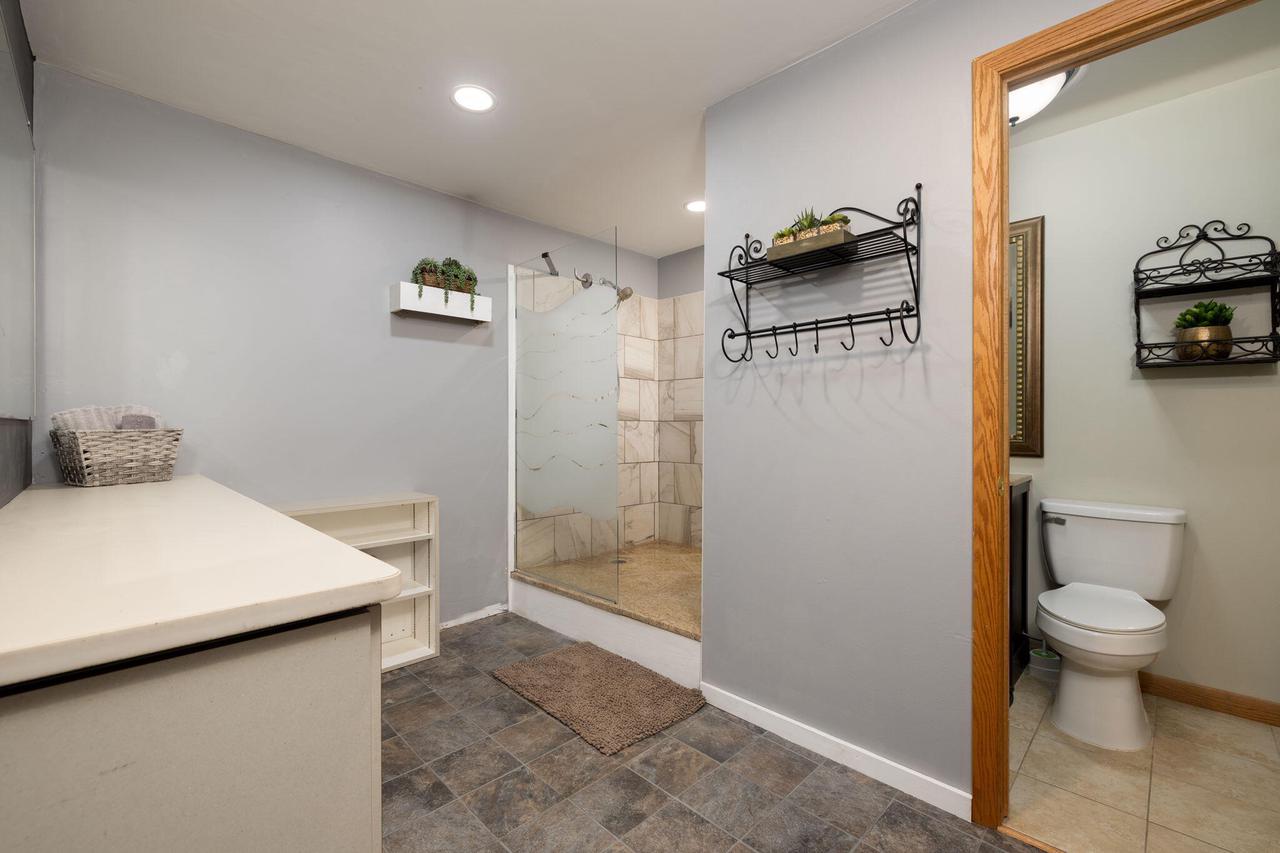 21340 Wolfe Run LANE