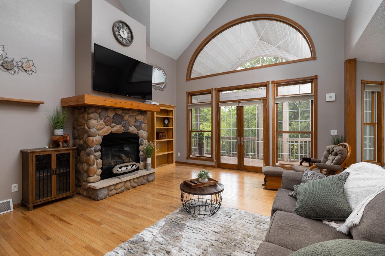 21340 Wolfe Run LANE