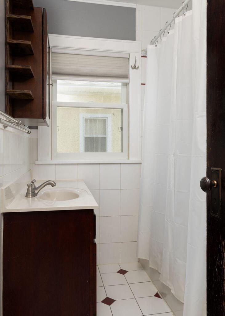 355 21st STREET SOUTH South