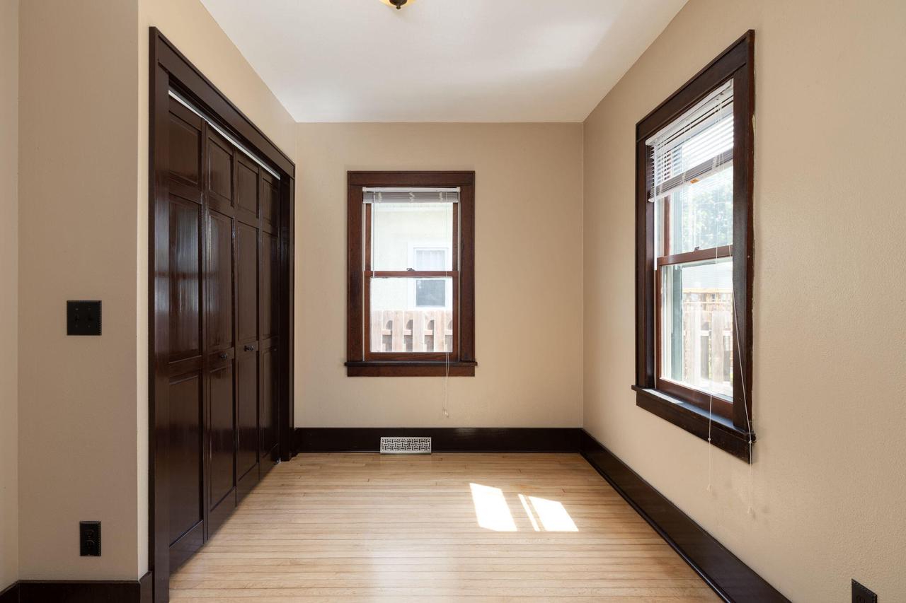 355 21st STREET SOUTH South