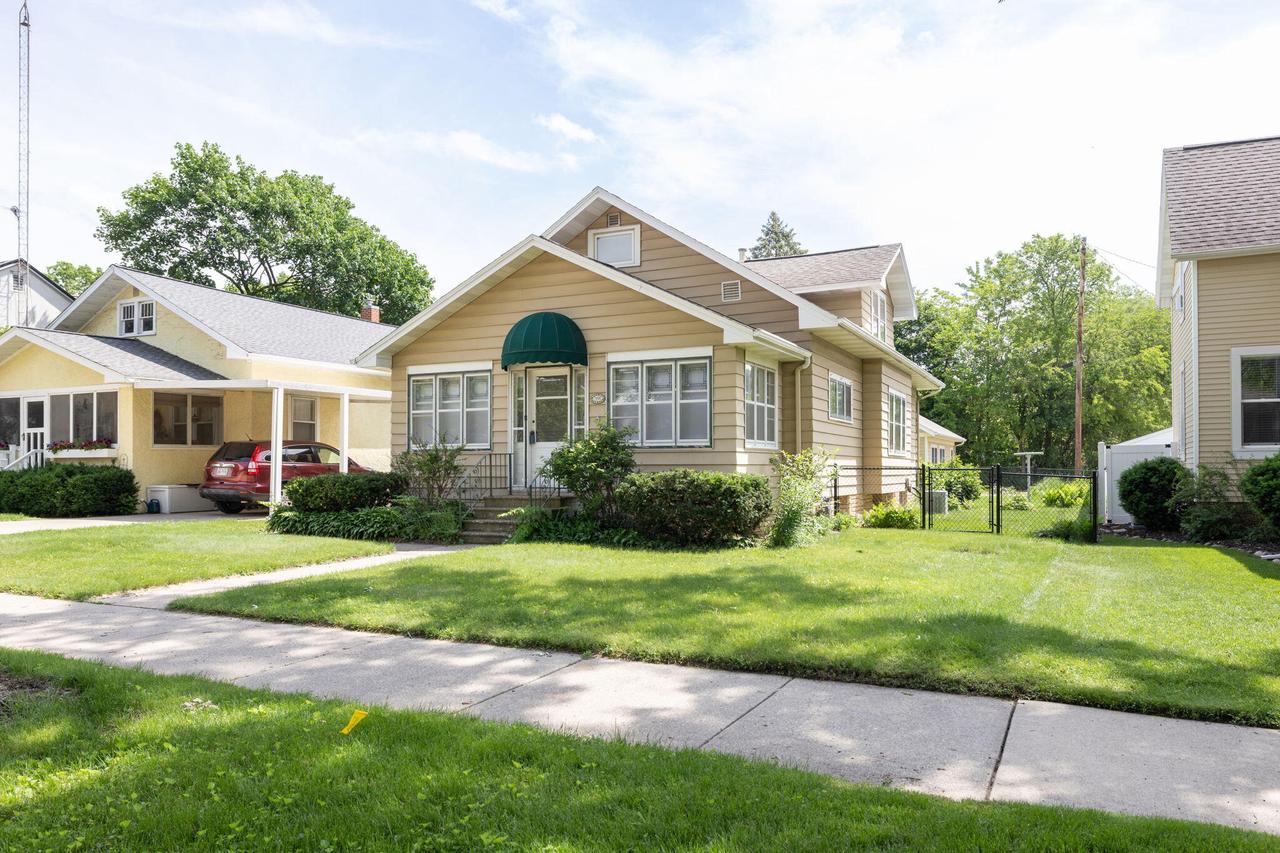 355 21st STREET SOUTH South