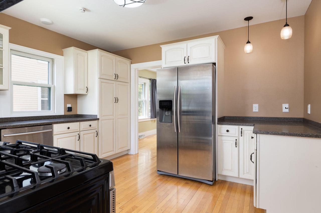 355 21st STREET SOUTH South