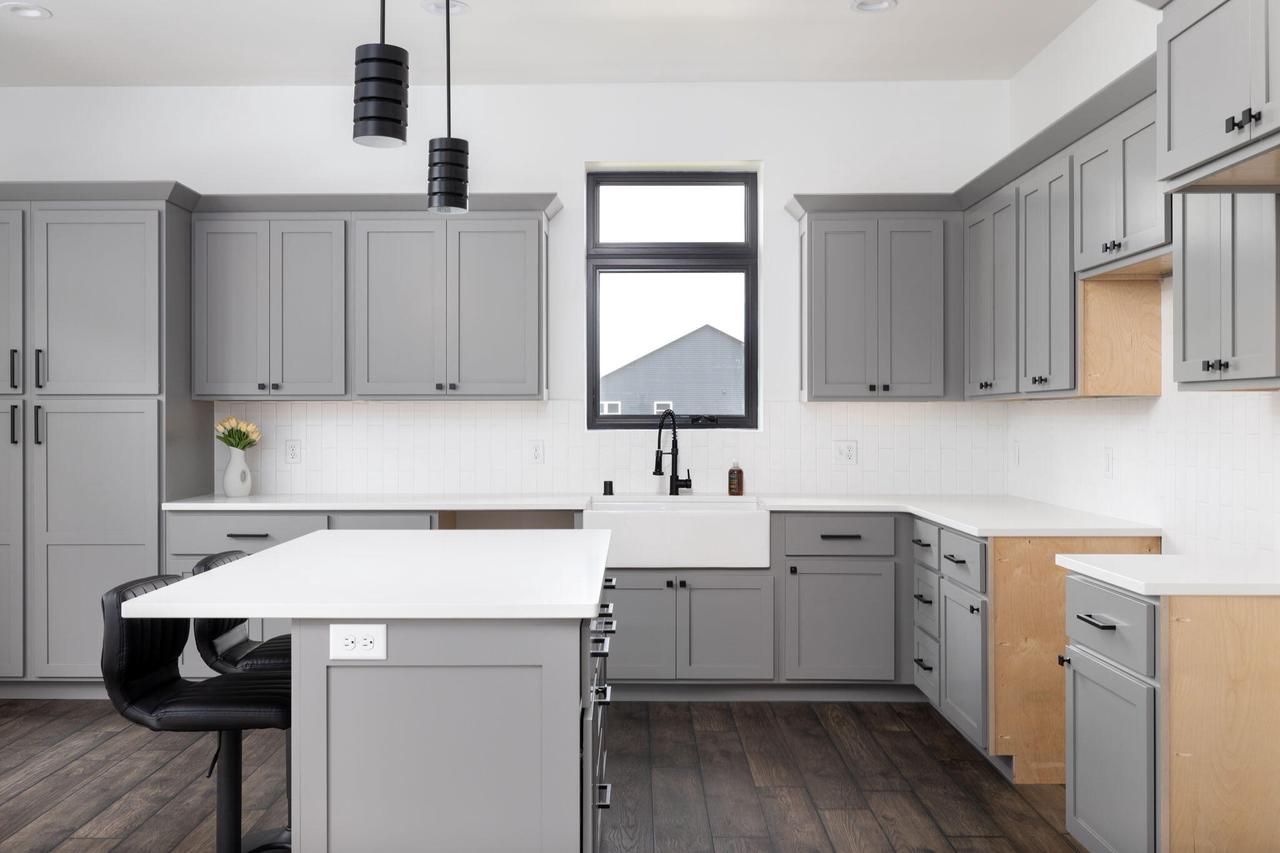 3001 Red Clover STREET