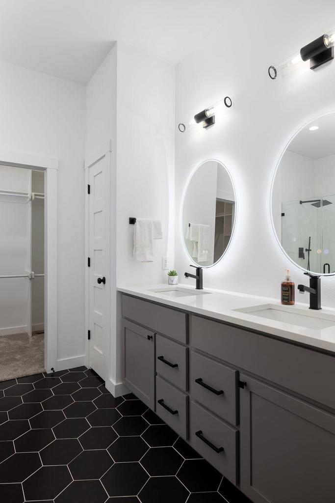 3001 Red Clover STREET