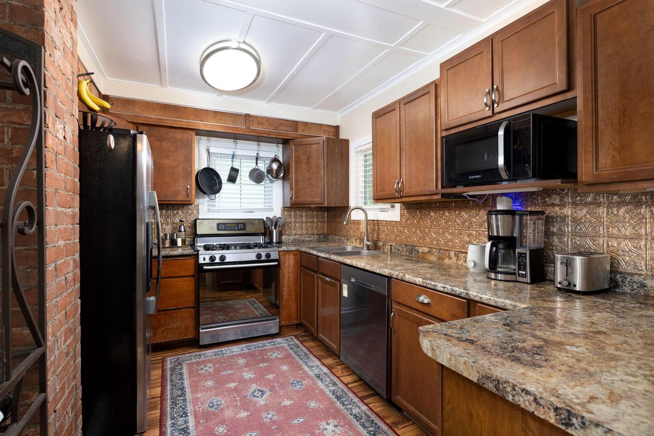 1813 16th STREET SOUTH South