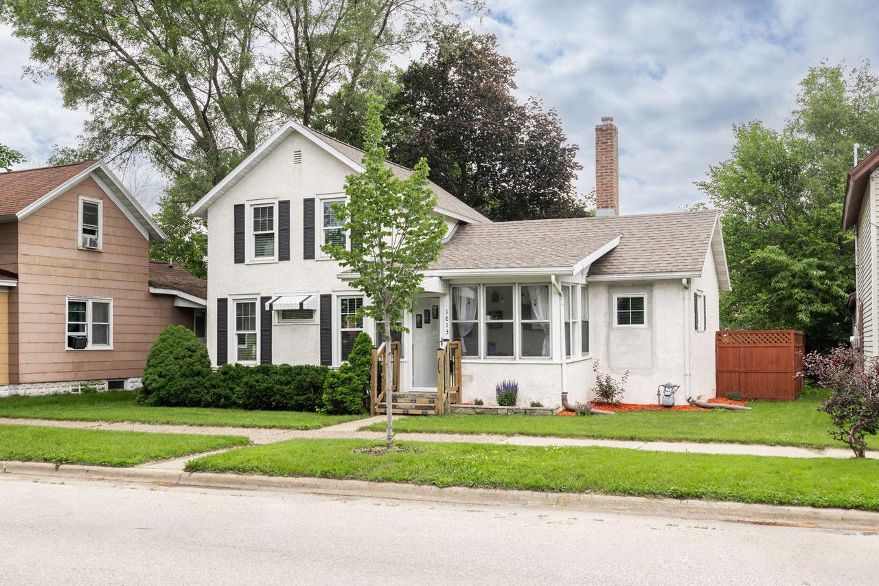 1813 16th STREET SOUTH South