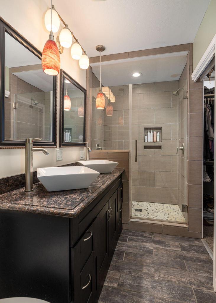 2102 Winnebago STREET