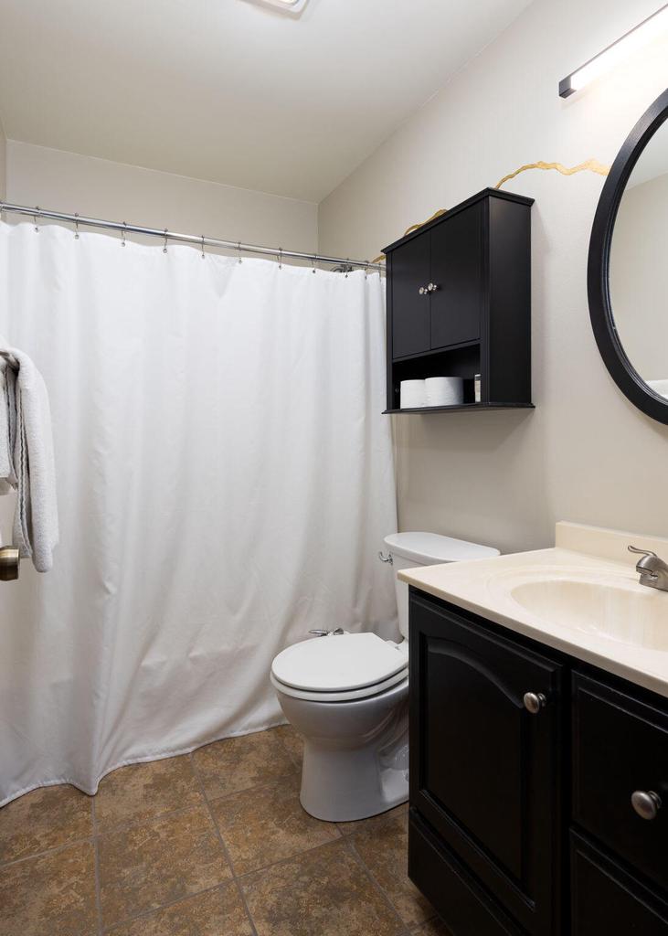 1017 Parkridge DRIVE