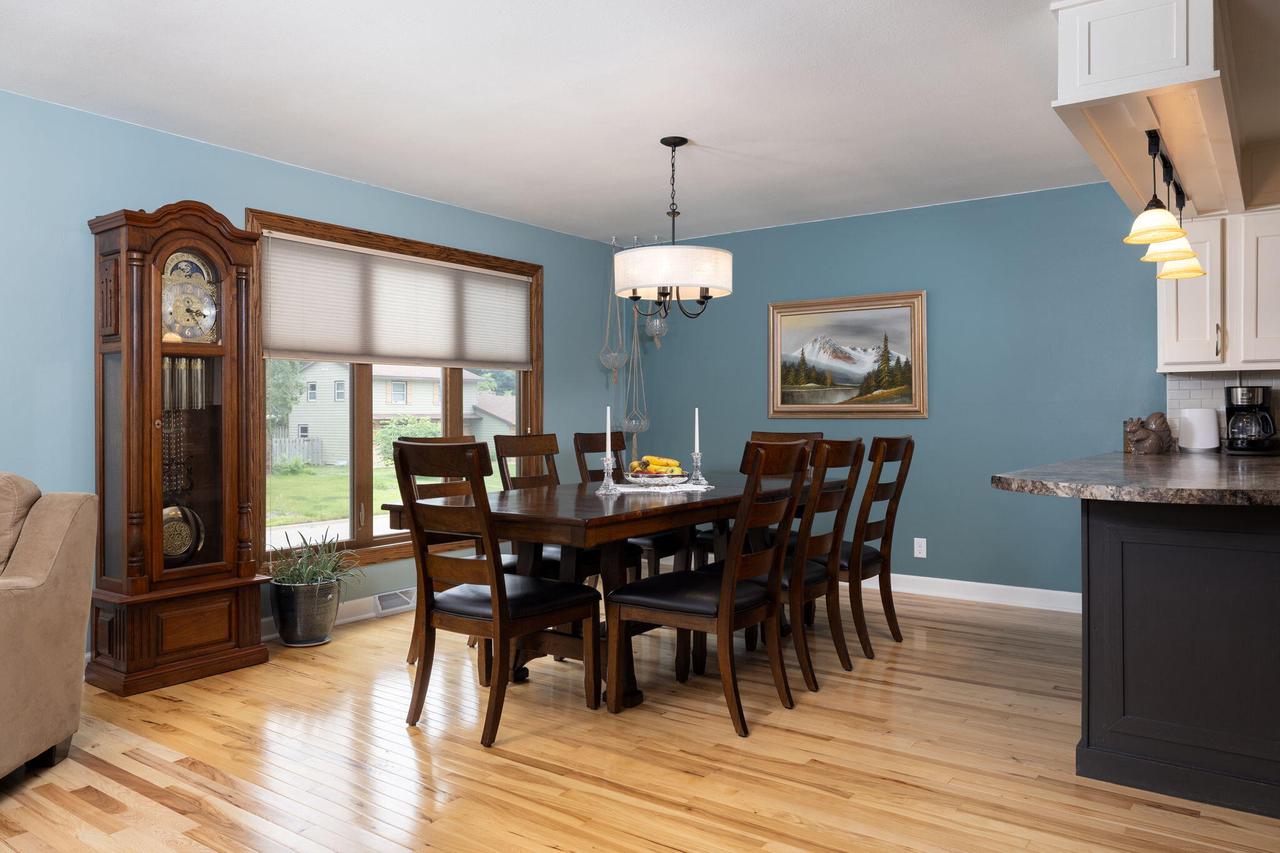 1017 Parkridge DRIVE