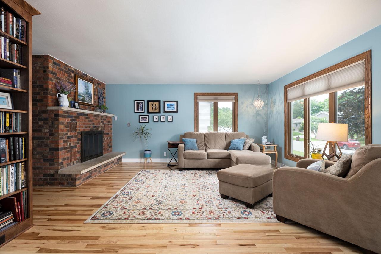 1017 Parkridge DRIVE